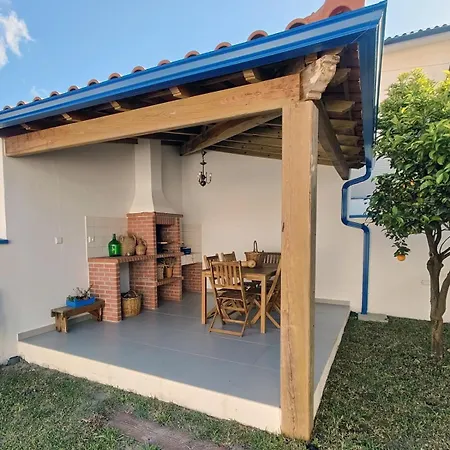 Casa Da Avo Julia Dom wakacyjny Carvide